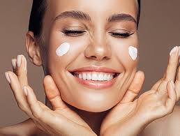 Nurturing Radiance: A Guide to Nourishing Dry Facial Skin