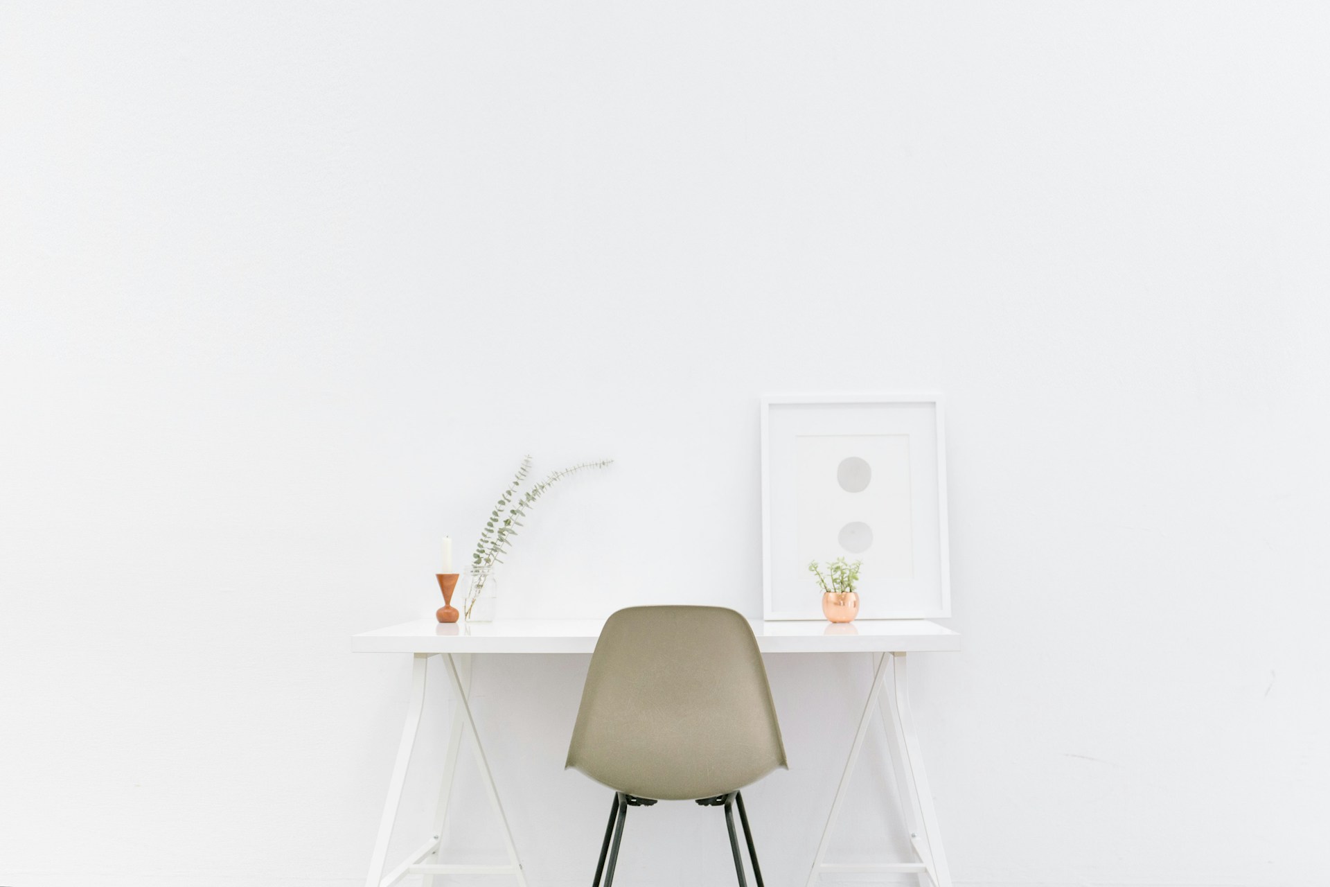 Designing for the Minimalist Maximalist: When Simplicity Meets Bold ...